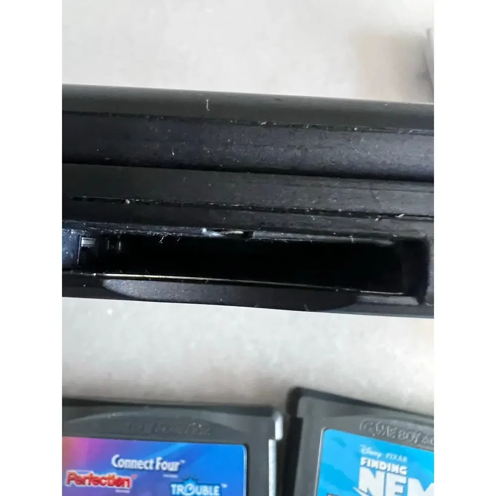 Nintendo DS Lite Red Tested + 8 GBA Games Bundle Finding Nemo Scooby Doo